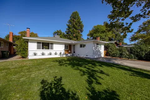 810 Gold St, Redding, CA 96001 photo 72
