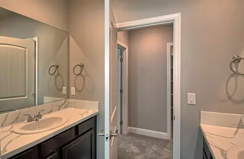 856 Congaree Ln, Redding, CA 96001 photo 11