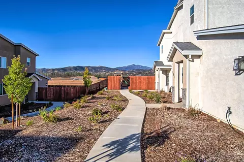 856 Congaree Ln, Redding, CA 96001 photo 13