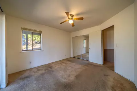 583 Suncreek Trl, Redding, CA 96003 photo 18
