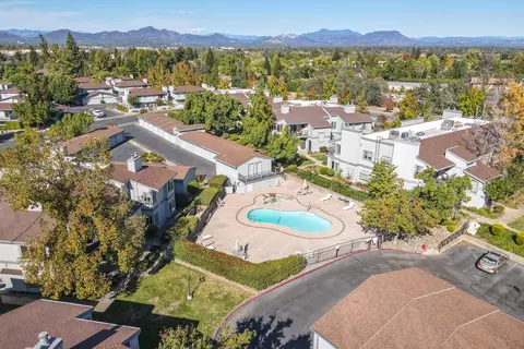 583 Suncreek Trl, Redding, CA 96003 photo 47