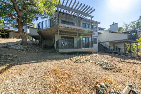 583 Suncreek Trl, Redding, CA 96003 photo 32