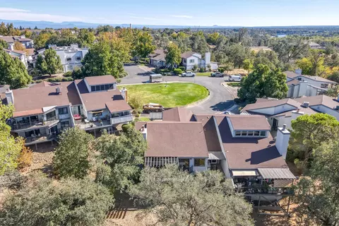 583 Suncreek Trl, Redding, CA 96003 photo 39