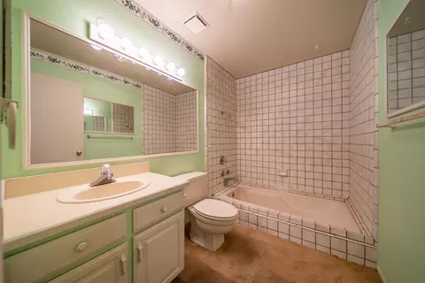 583 Suncreek Trl, Redding, CA 96003 photo 19