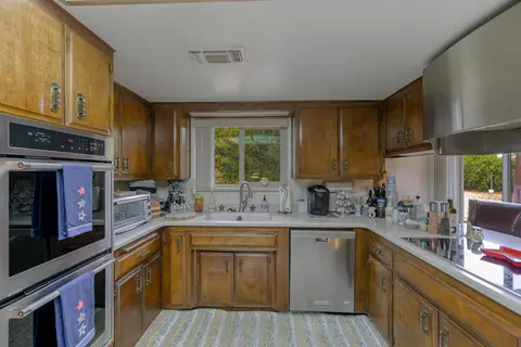 7124 Hermosa Way, Redding, CA 96002 photo 20