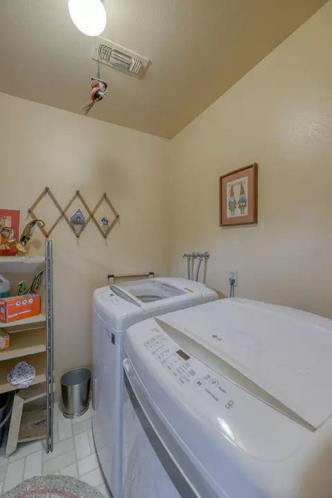 7124 Hermosa Way, Redding, CA 96002 photo 25