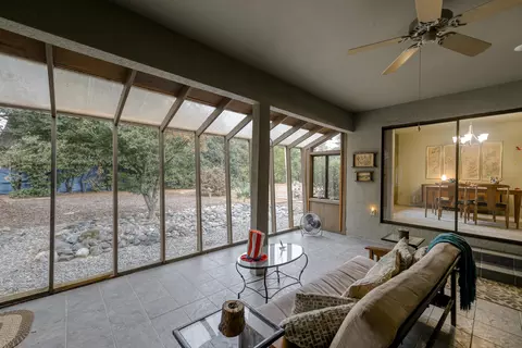 7124 Hermosa Way, Redding, CA 96002 photo 18