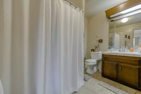 7124 Hermosa Way, Redding, CA 96002 photo 38