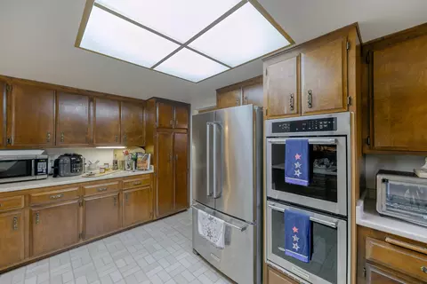 7124 Hermosa Way, Redding, CA 96002 photo 21