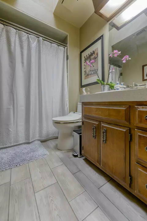 7124 Hermosa Way, Redding, CA 96002 photo 28