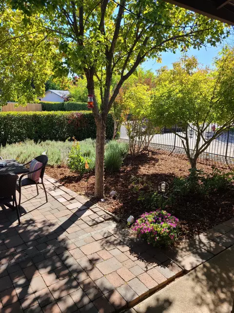 7124 Hermosa Way, Redding, CA 96002 photo 5