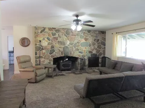 10108 Salmon Creek Rd, Redding, CA 96003 photo 5