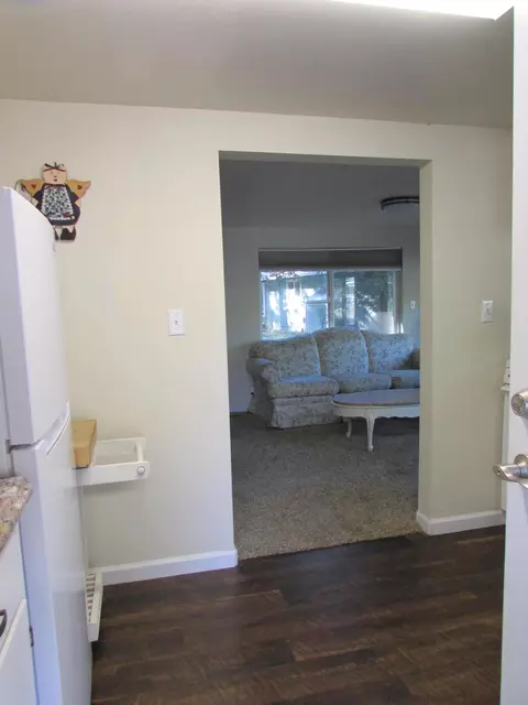 10108 Salmon Creek Rd, Redding, CA 96003 photo 32