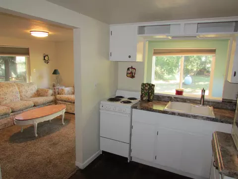 10108 Salmon Creek Rd, Redding, CA 96003 photo 33