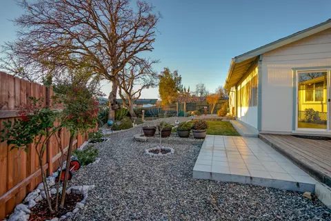 835 Collyer Dr, Redding, CA 96003 photo 48