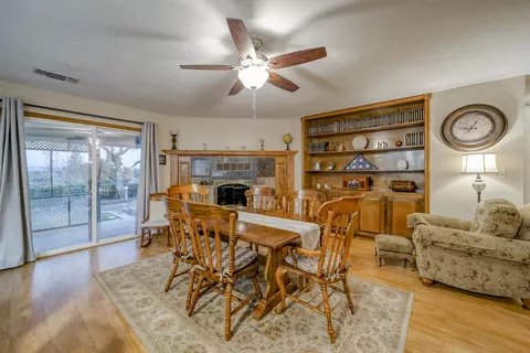 835 Collyer Dr, Redding, CA 96003 photo 7
