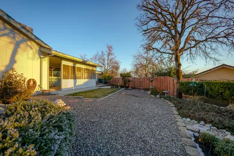 835 Collyer Dr, Redding, CA 96003 photo 44