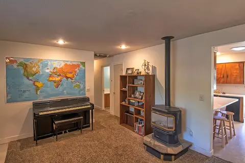 3305 Nicolet Ln, Redding, CA 96001 photo 6