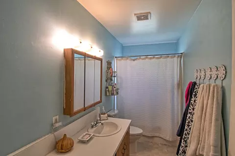 3305 Nicolet Ln, Redding, CA 96001 photo 13