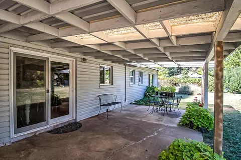 3305 Nicolet Ln, Redding, CA 96001 photo 21
