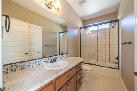 668 Mill Valley Pkwy, Redding, CA 96003 photo 31
