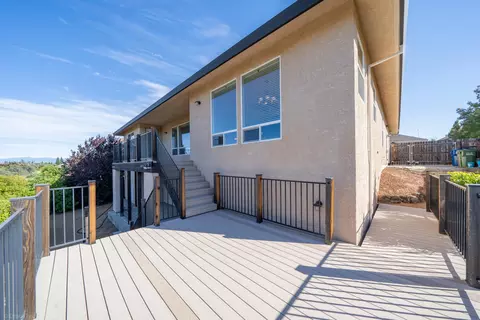668 Mill Valley Pkwy, Redding, CA 96003 photo 39