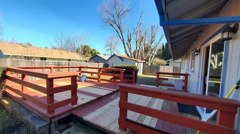 2565 Holly St, Anderson, CA 96007 photo 4