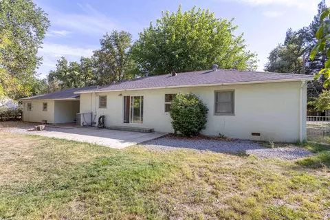 3140 Sunny Ln, Redding, CA 96001 photo 8