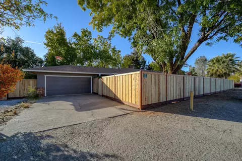 3800 Bechelli Ln, Redding, CA 96002 photo 8