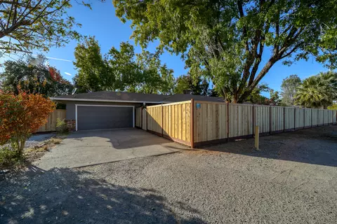 3800 Bechelli Ln, Redding, CA 96002 photo 9