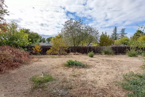 7018 Hermosa Way, Redding, CA 96002 photo 26