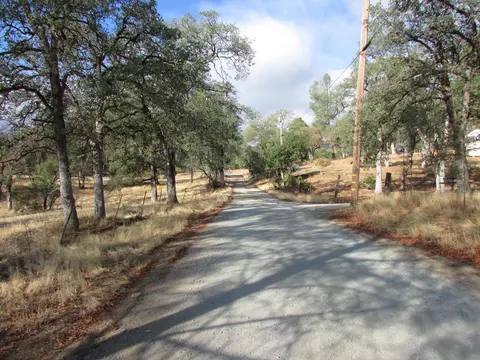 15955 Delano Dr, Redding, CA 96001 photo 11