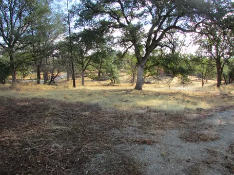 15955 Delano Dr, Redding, CA 96001 photo 17