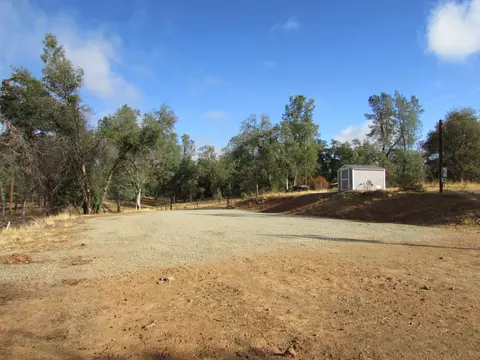 15955 Delano Dr, Redding, CA 96001 photo 6