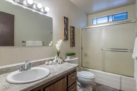 2388 Christian Ln, Redding, CA 96002 photo 12