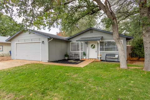 2388 Christian Ln, Redding, CA 96002 photo 1