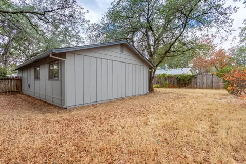 2388 Christian Ln, Redding, CA 96002 photo 16