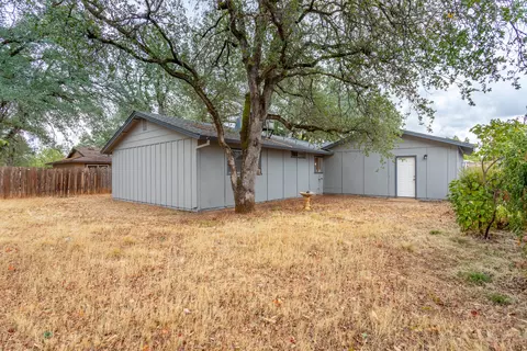 2388 Christian Ln, Redding, CA 96002 photo 15