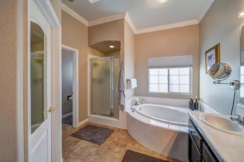 1484 Spinnaker Dr, Redding, CA 96003 photo 23
