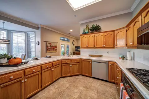 1484 Spinnaker Dr, Redding, CA 96003 photo 15