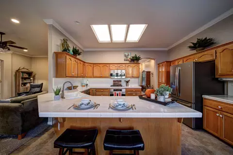 1484 Spinnaker Dr, Redding, CA 96003 photo 18