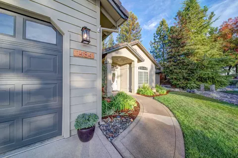 1484 Spinnaker Dr, Redding, CA 96003 photo 2