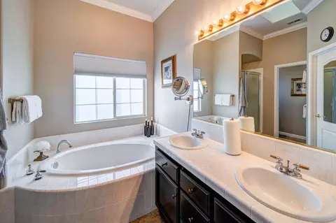 1484 Spinnaker Dr, Redding, CA 96003 photo 24