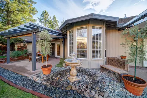 1484 Spinnaker Dr, Redding, CA 96003 photo 33