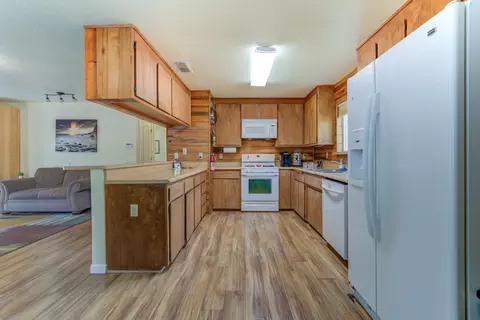 1683 Manter Dr, Anderson, CA 96007 photo 11