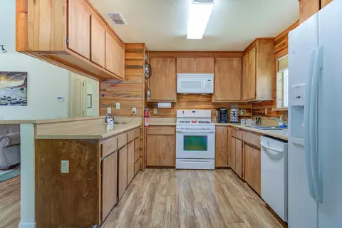1683 Manter Dr, Anderson, CA 96007 photo 12