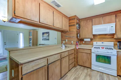 1683 Manter Dr, Anderson, CA 96007 photo 14