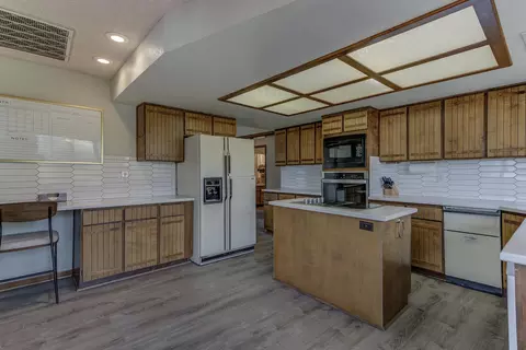 8594 Valley View Rd, Redding, CA 96001 photo 10