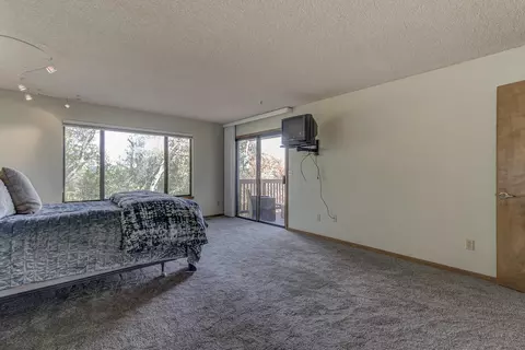 8594 Valley View Rd, Redding, CA 96001 photo 19