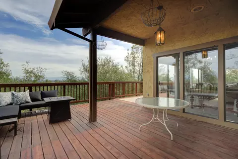 8594 Valley View Rd, Redding, CA 96001 photo 36